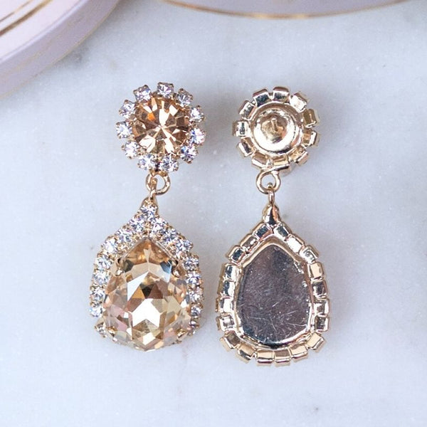 Champagnerfarbene Glas-Kristall-Ohrstecker mit Kristalltropfen