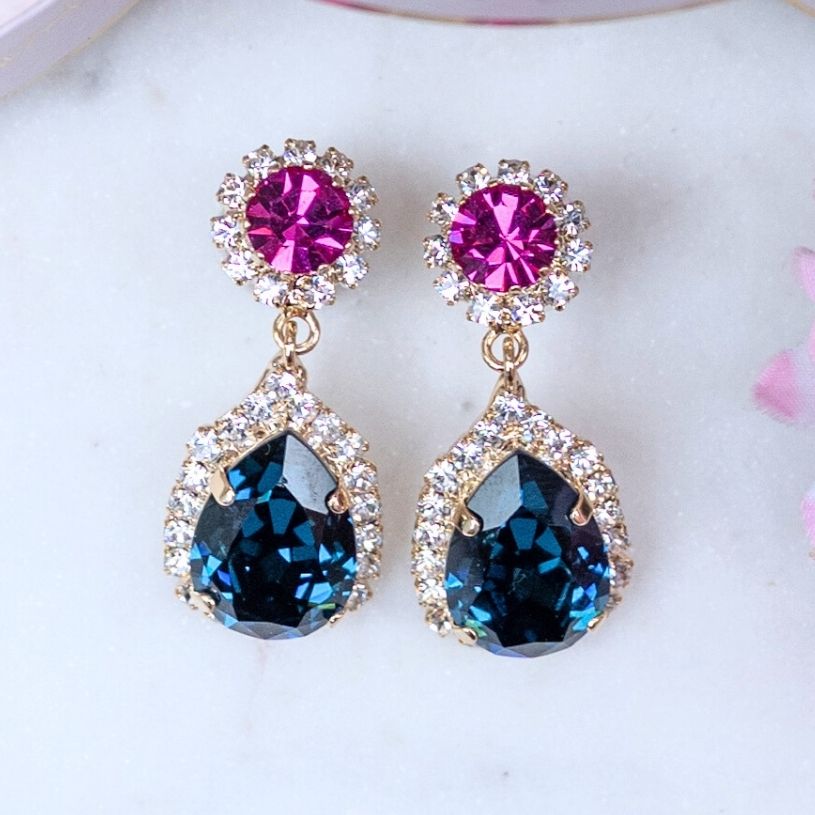 Pinke Glas-Kristall-Ohrstecker mit dunkelblauem Kristalltropfen