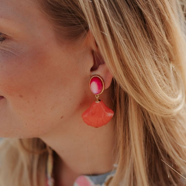 Sommerliche Muschel-Ohrringe in Pink und Grapefruitpink