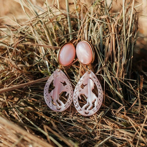 Pferde-Ohrstecker in Rosa von AmuseToi