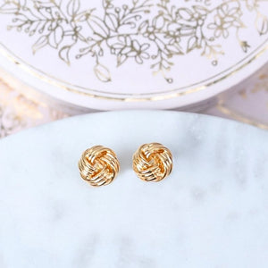 Vergoldete Knoten-Ohrringe in Flechtoptik