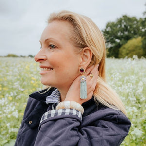 Orientalisch anmutende Quastenohrringe in Mintgrün und Violett