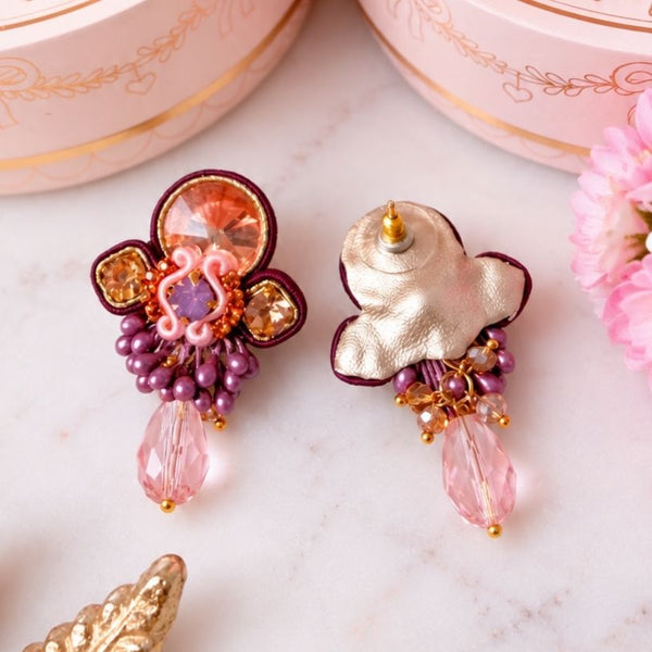 Zeitlose Soutache-Ohrringe in Violett und Rosa