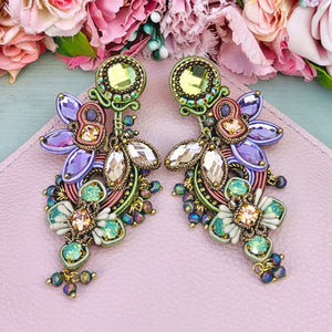 Große Soutache-Ohrringe in Pastellfarben