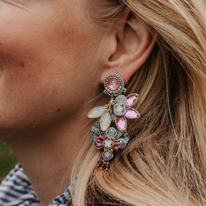 Große Soutache-Ohrringe in pastelligem Rosa, Hellblau und Weiß