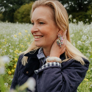 Große Soutache-Ohrringe in pastelligem Rosa, Hellblau und Weiß