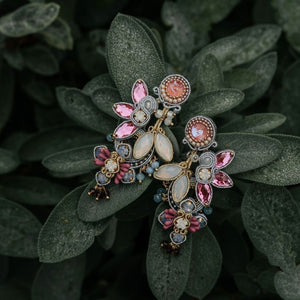 Große Soutache-Ohrringe in pastelligem Rosa, Hellblau und Weiß