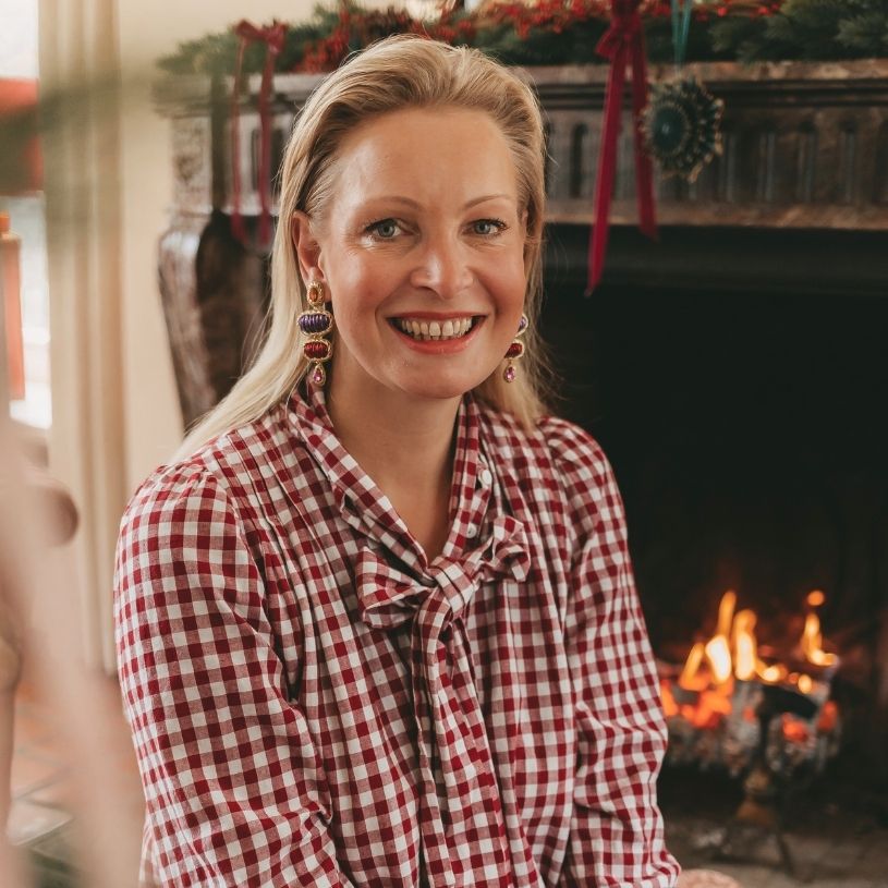Elegante Soutache-Ohrclips mit Elementen in Violett und Rot
