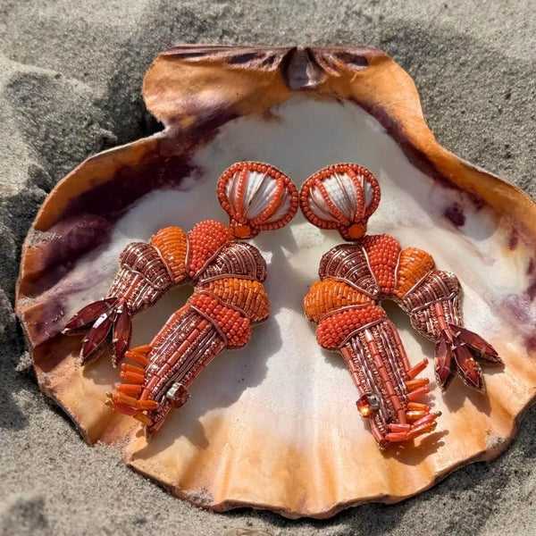 Sommerliche Soutache-Ohrringe als orangefarbene Garnele