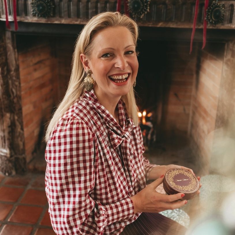 Zauberhafte Soutacheohrringe als edle Haselnuss