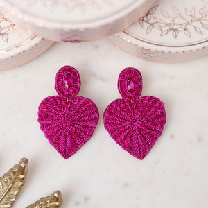 Pinke Soutache-Ohrringe als kleines Herz