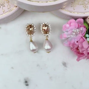 Edel funkelnde Ohrclips in Champagner mit leichtem Baumwolltropfen