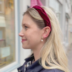 Schmaler gewickelter Samt-Haarreif in Dunkelrot