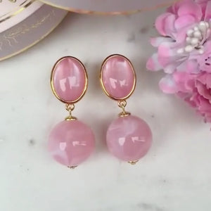 Stilvolle Kugel-Ohrclips in Rosa