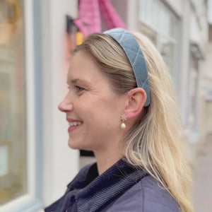 Funkelnder Schneeflocken-Ohrclips mit Steinen und Süßwasserperle