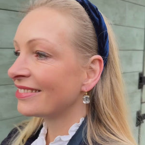 Funkelnde Ohrhänger mit rechteckigem Glas-Kristall in Transparent