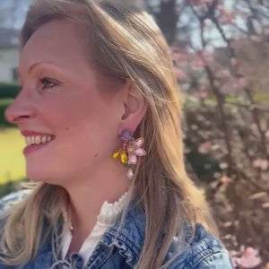 Auffällige Soutache-Ohrringe in Rosa, Gelb, Grün und Flieder