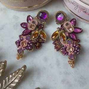 Große Soutache-Ohrringe in Violett, Rosa und Gold